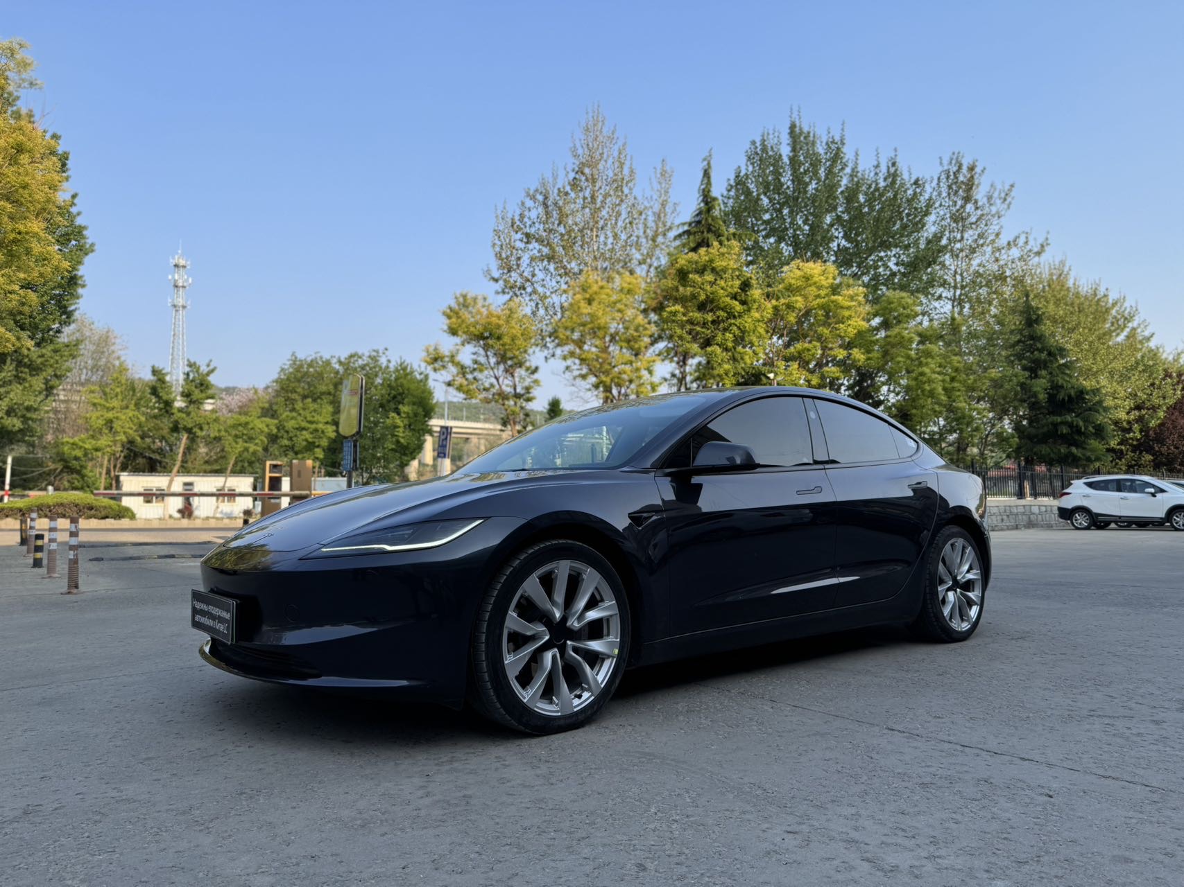 Tesla Model 3 2024 Tesla Model 3 2024 car image