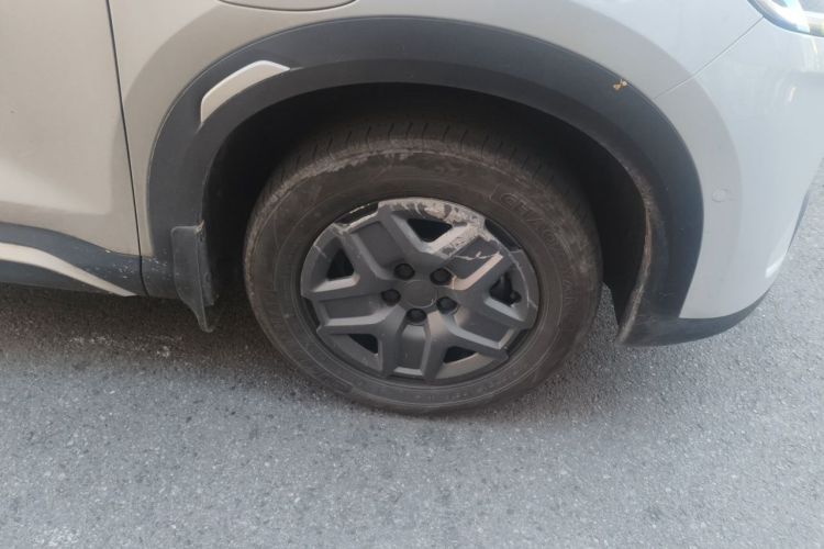 BYD YuanUP 2025 #6 BYD YuanUP 2025 car image #6