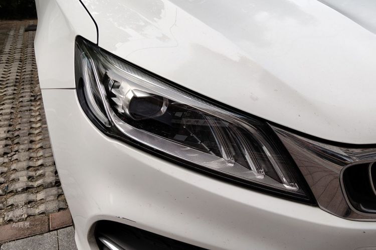 GEELY Binray 2019 car image #8