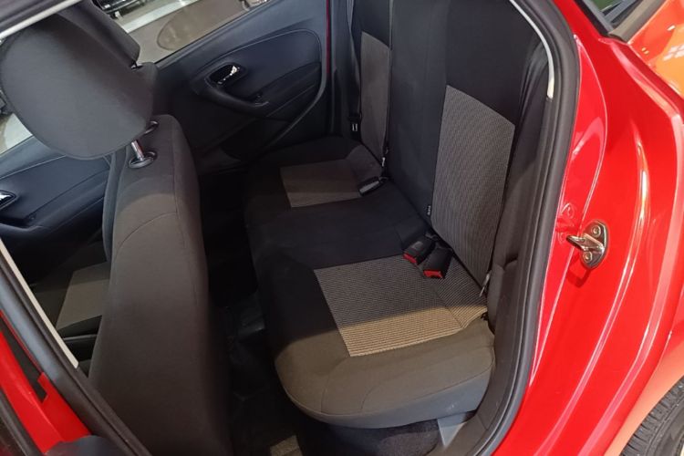 Volkswagen Polo 2018 #17 Volkswagen Polo 2018 car image #17