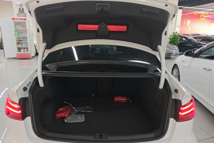 Audi A3 2019 #19 Audi A3 2019 immagine di auto #19
