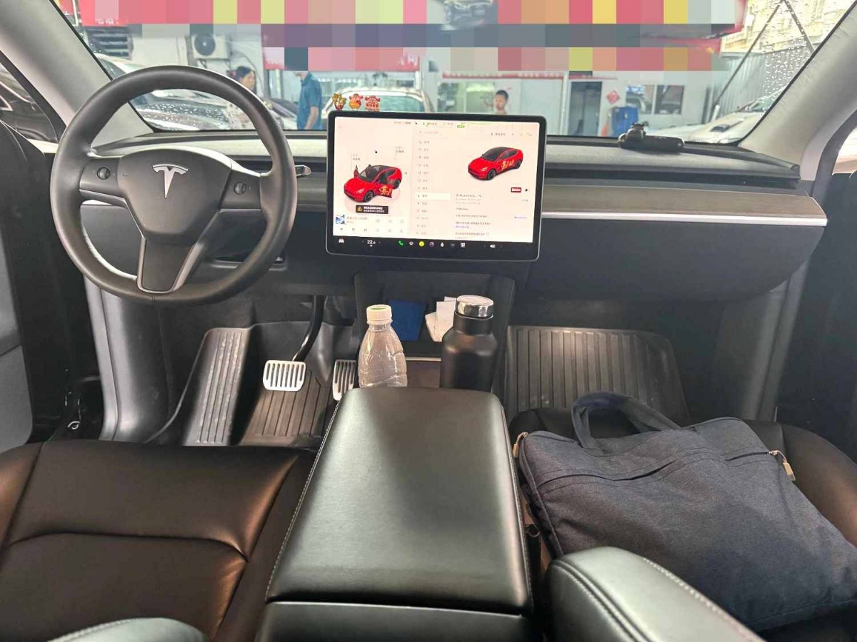 Tesla Model Y 2023 #7 Tesla Model Y 2023 car image #7