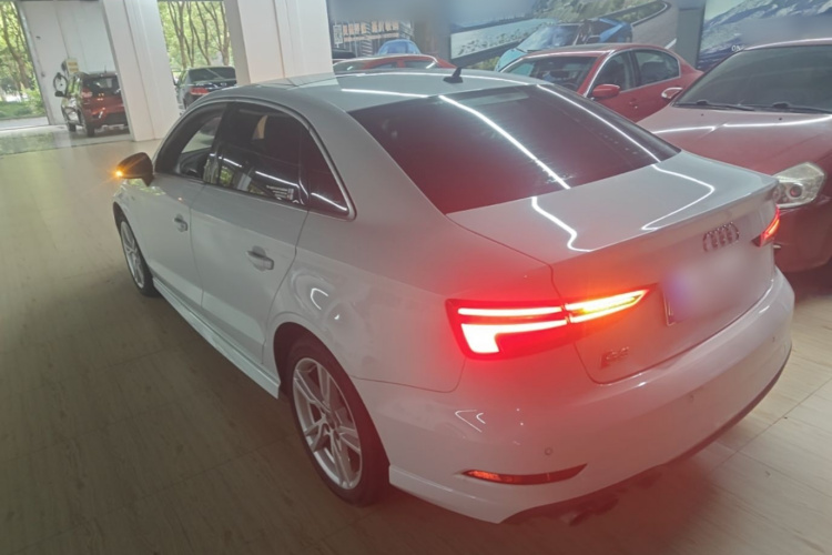 Audi A3 2019 #5 Audi A3 2019 car image #5