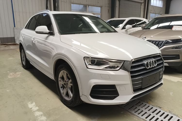 Audi Q3 2017 #4 Audi Q3 2017 car image #4