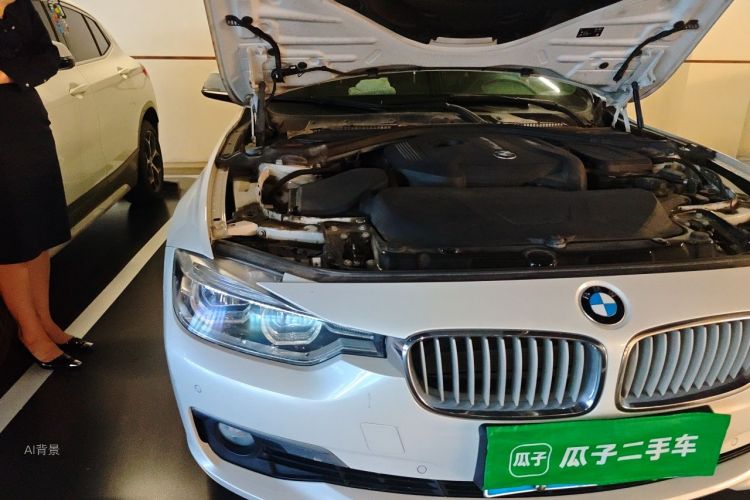 BMW 3 Series 2019 #8 BMW 3 Series 2019 car image #8