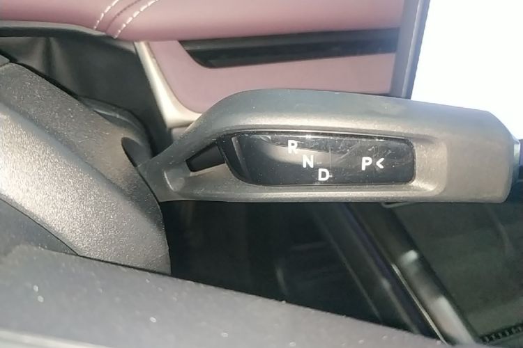 MI SU7 2025 car image #14