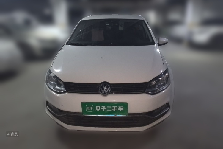 Volkswagen Polo 2015 car image #3