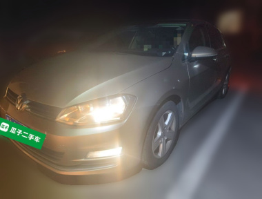 Volkswagen Golf 2014 car image 