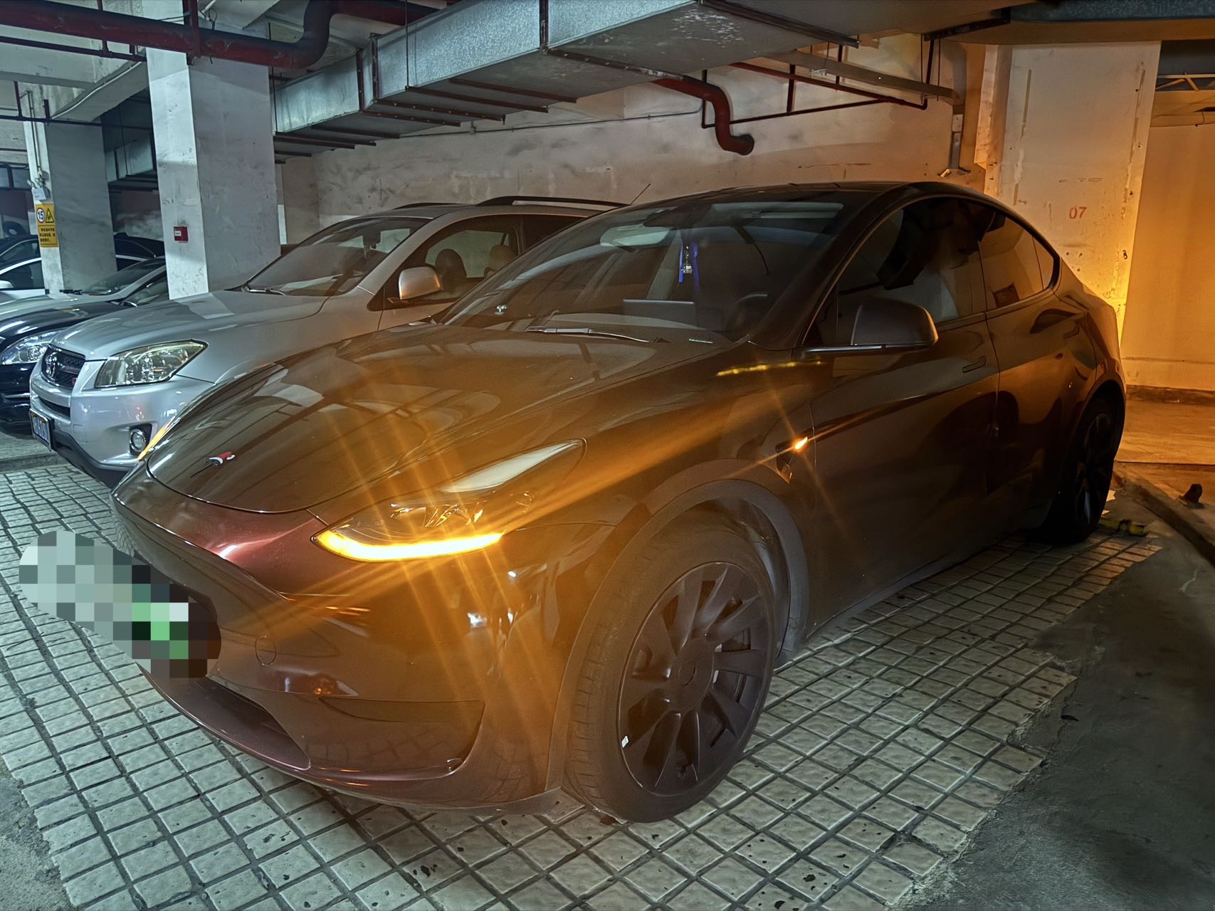 Tesla Model Y 2022 Tesla Model Y 2022 car image