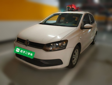 Volkswagen Polo 2016 car image 