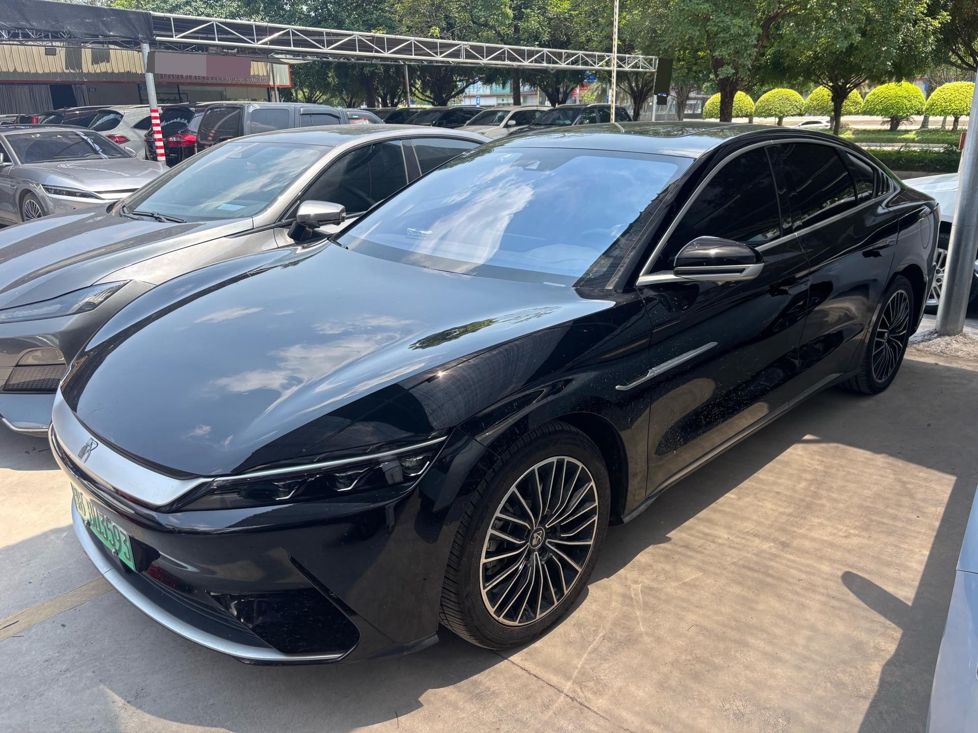 BYD Han 2023 BYD Han 2023 car image