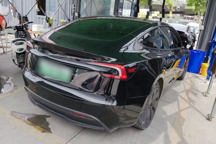 Tesla Model 3 2024 #7 Tesla Model 3 2024 car image #7