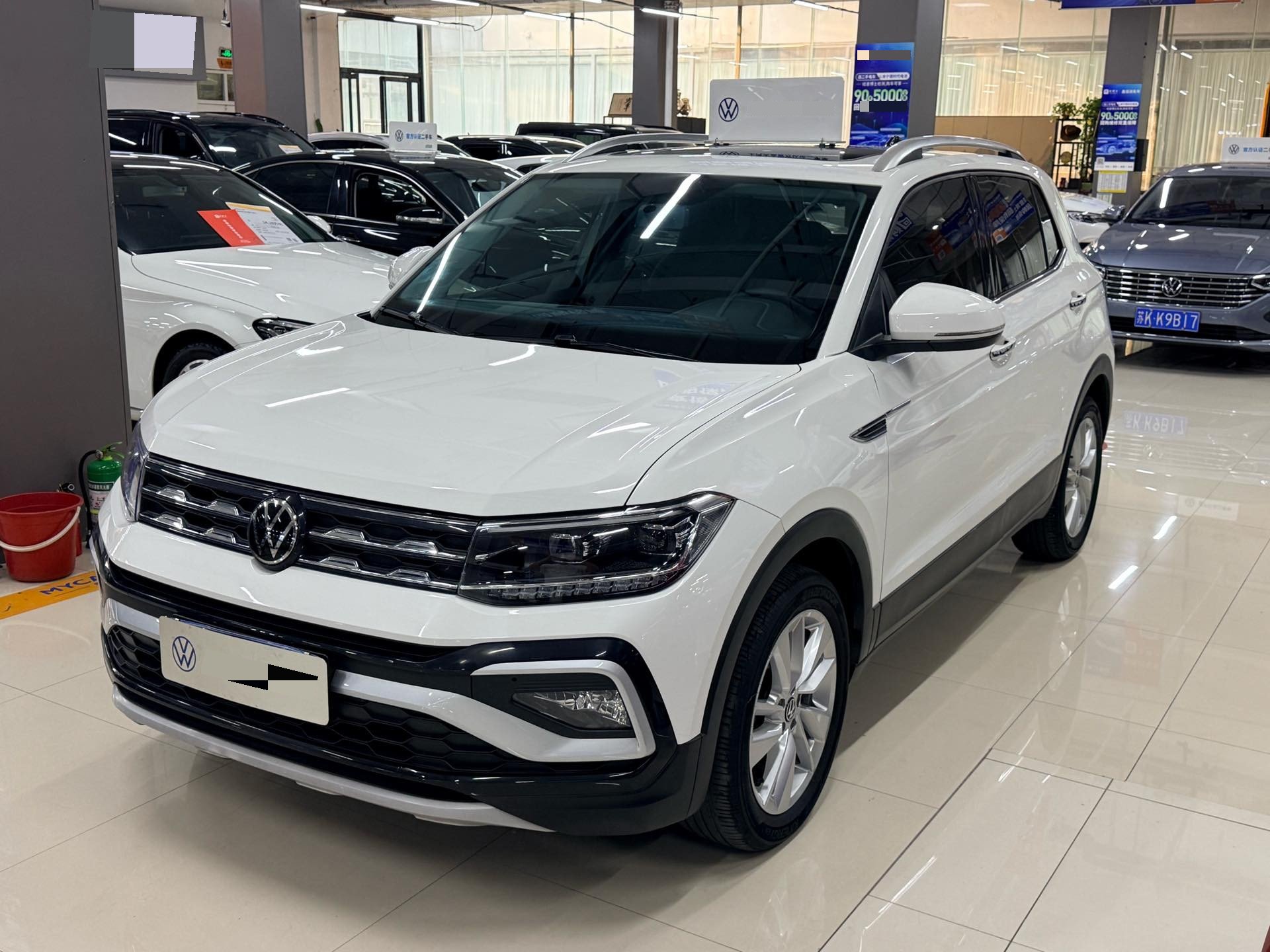 Volkswagen T-Cross 2022 car image 