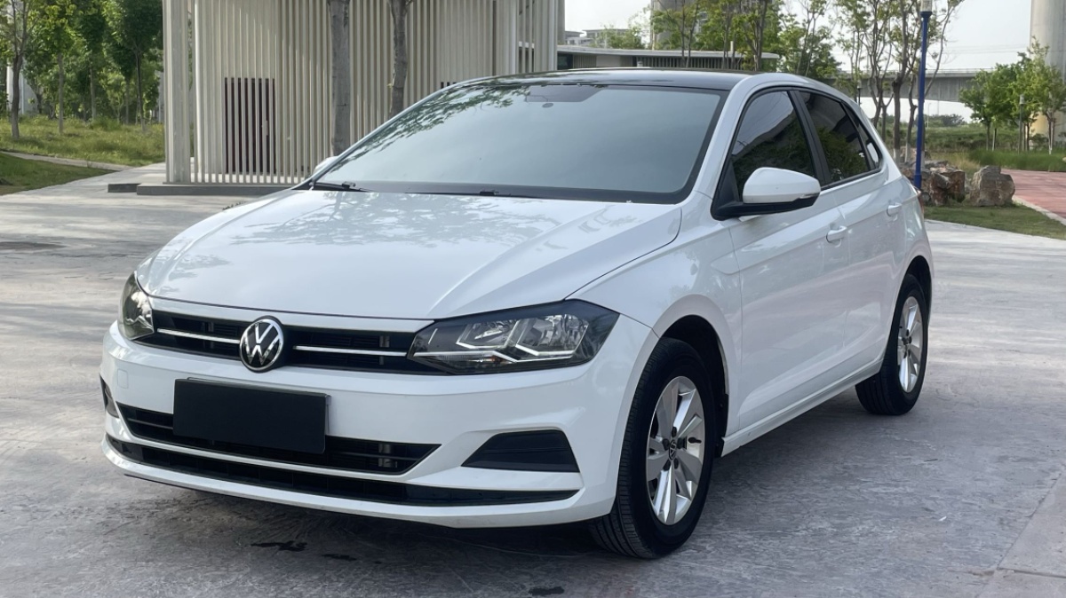 Volkswagen Polo 2023 car image 