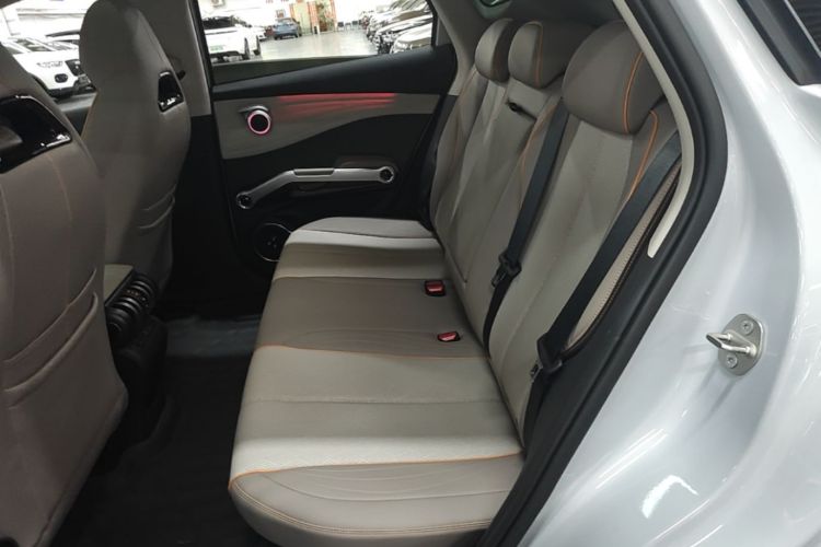 BYD Yuan Plus 2023 immagine di auto #17