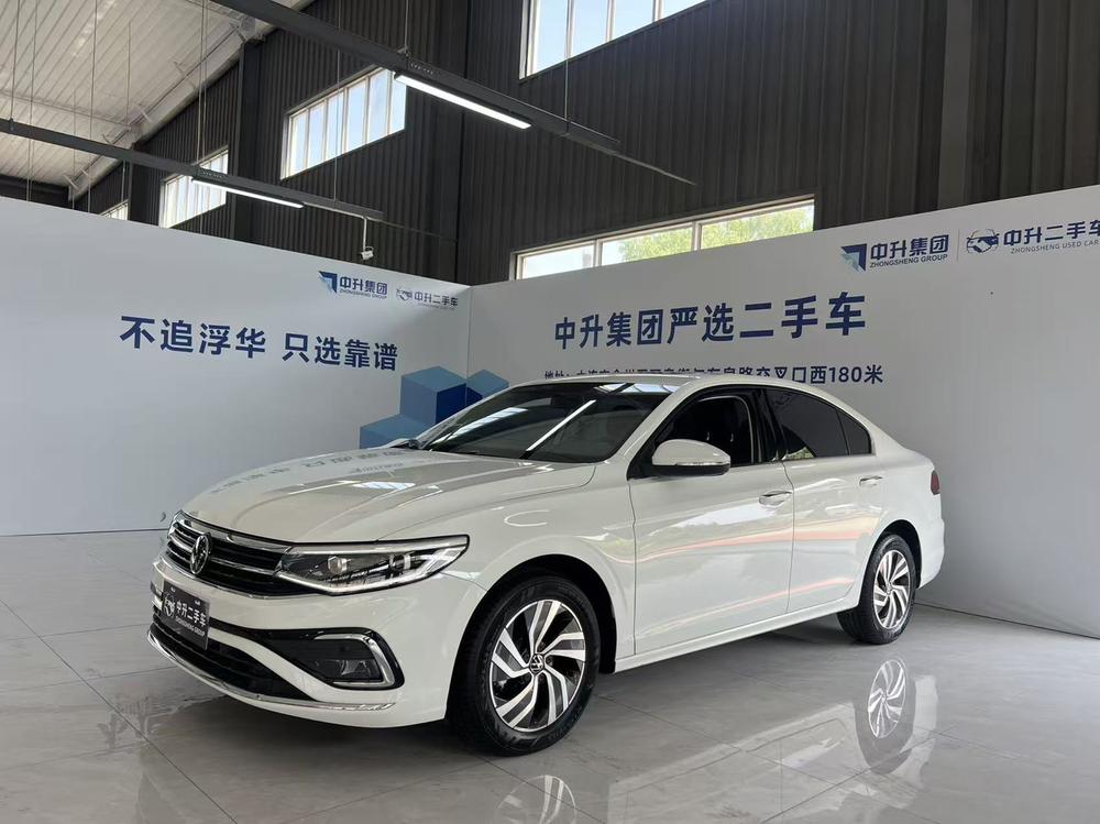 Volkswagen Bora 2022 car image 