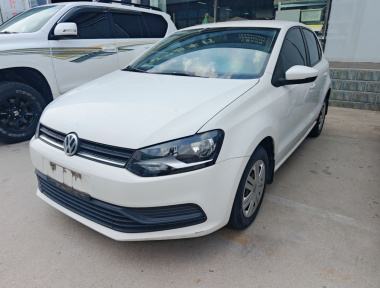 Volkswagen Polo 2016 Volkswagen Polo 2016 car image