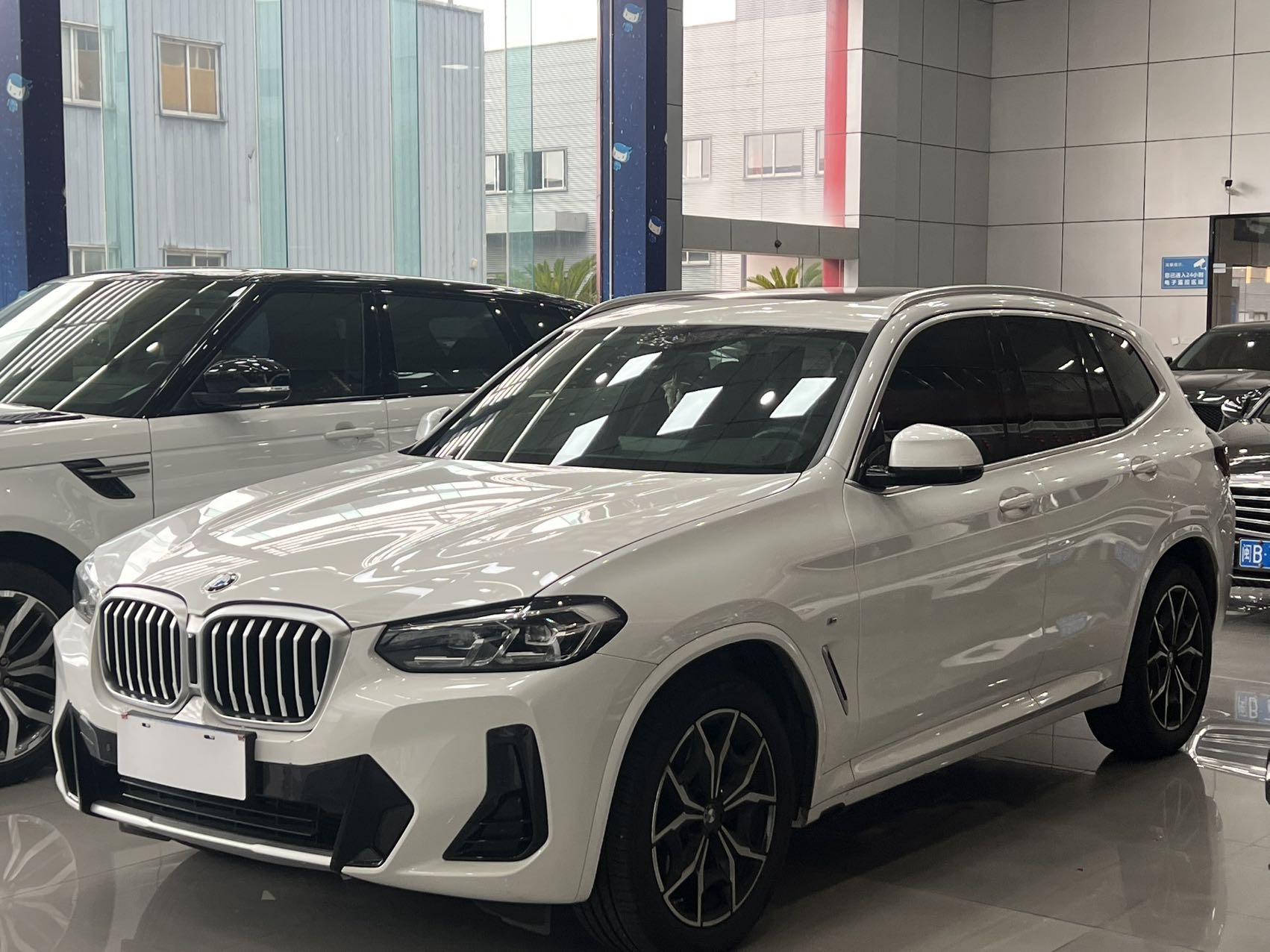 BMW X3 2024 car image 