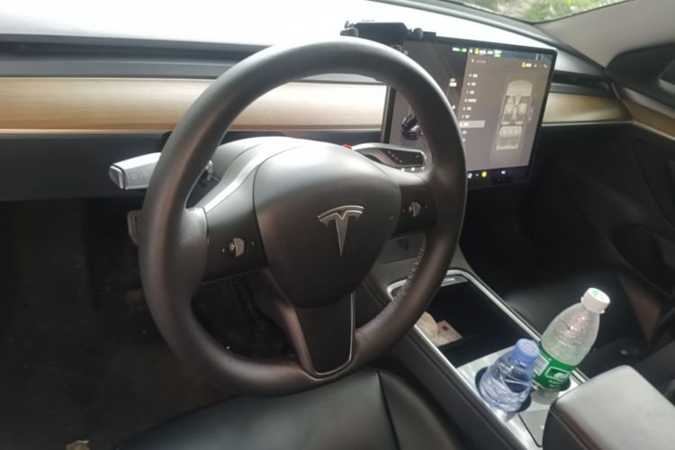 Tesla Model 3 2023 #11 Tesla Model 3 2023 car image #11