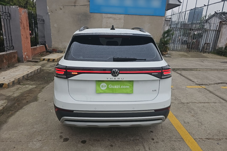 Volkswagen Tharu 2025 car image #6