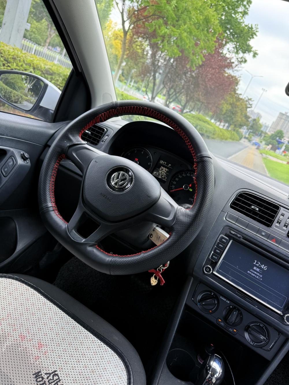 Volkswagen Polo 2016 #13 Volkswagen Polo 2016 car image #13