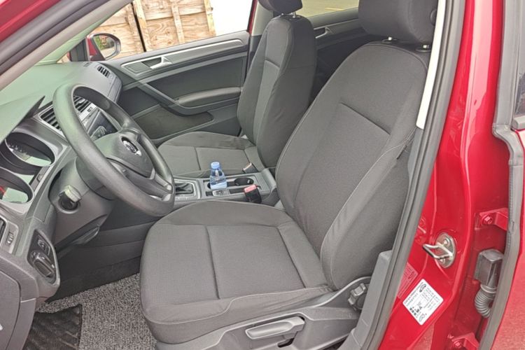 Volkswagen Golf 2014 car image #15
