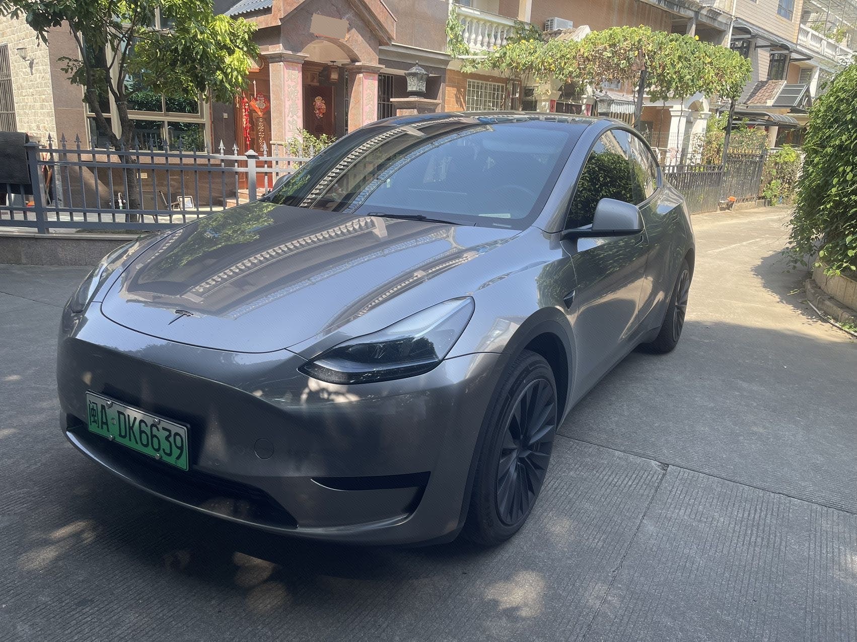 Tesla Model Y 2023 Tesla Model Y 2023 car image
