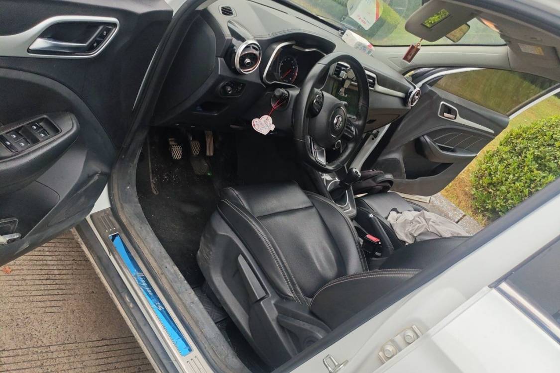 MG ZS 2018 #23 MG ZS 2018 car image #23