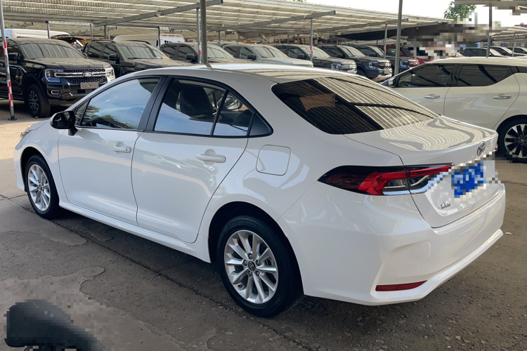 Toyota Corolla 2021 car image #10