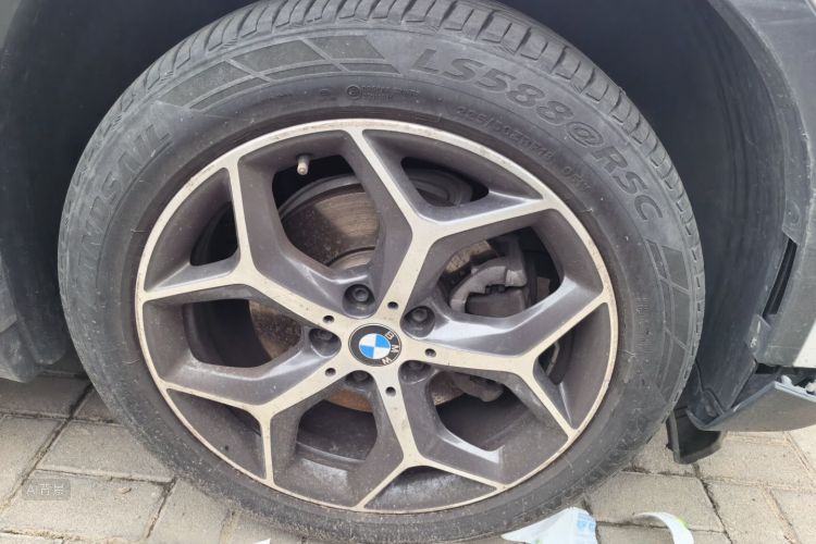 BMW X1 2019 #9 BMW X1 2019 صورة سيارة #9