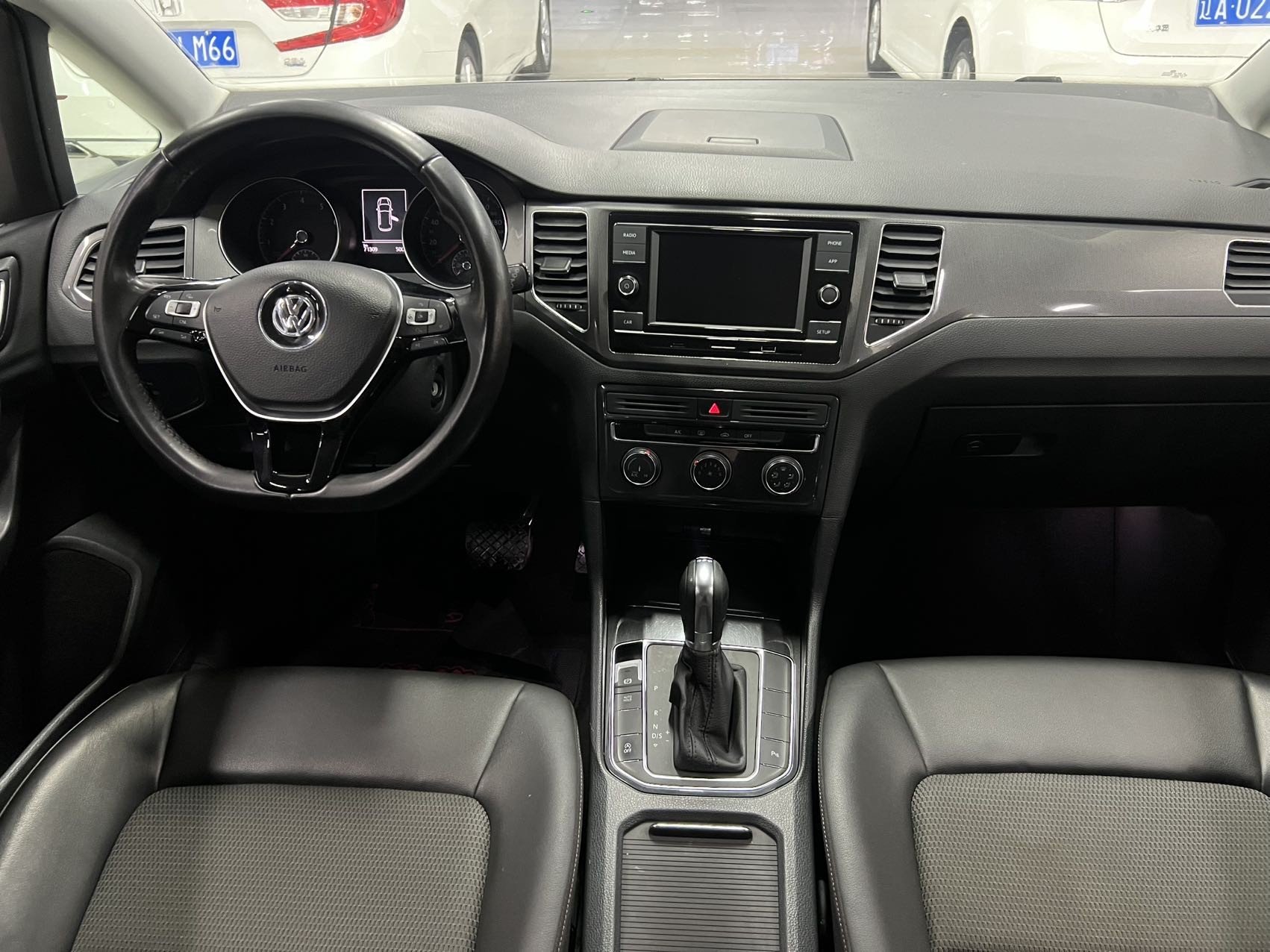 2018 imagen de coche #7