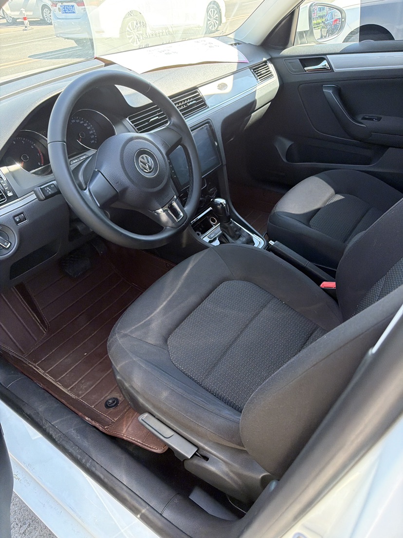 Volkswagen Bora 2015 #3 Volkswagen Bora 2015 car image #3