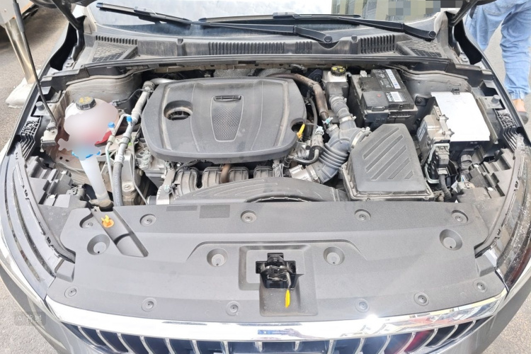 GEELY Emgrand 2025 #22 GEELY Emgrand 2025 car image #22
