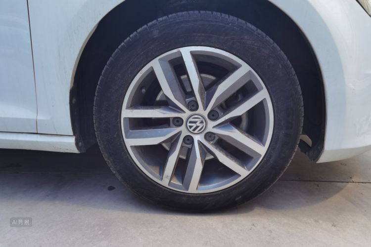 Volkswagen Golf 2016 imagem de carro #9