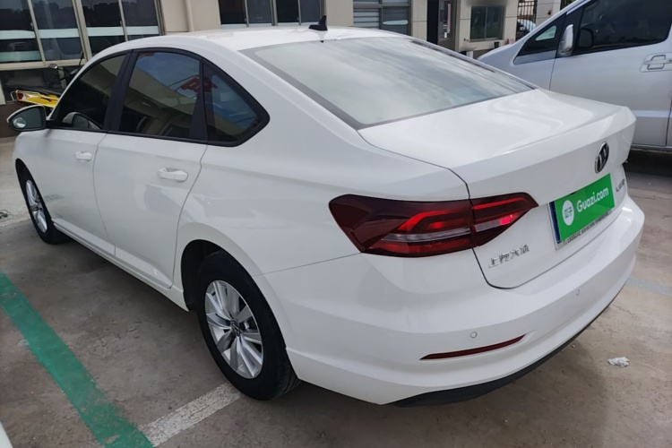 Volkswagen Lavida 2021 car image #5