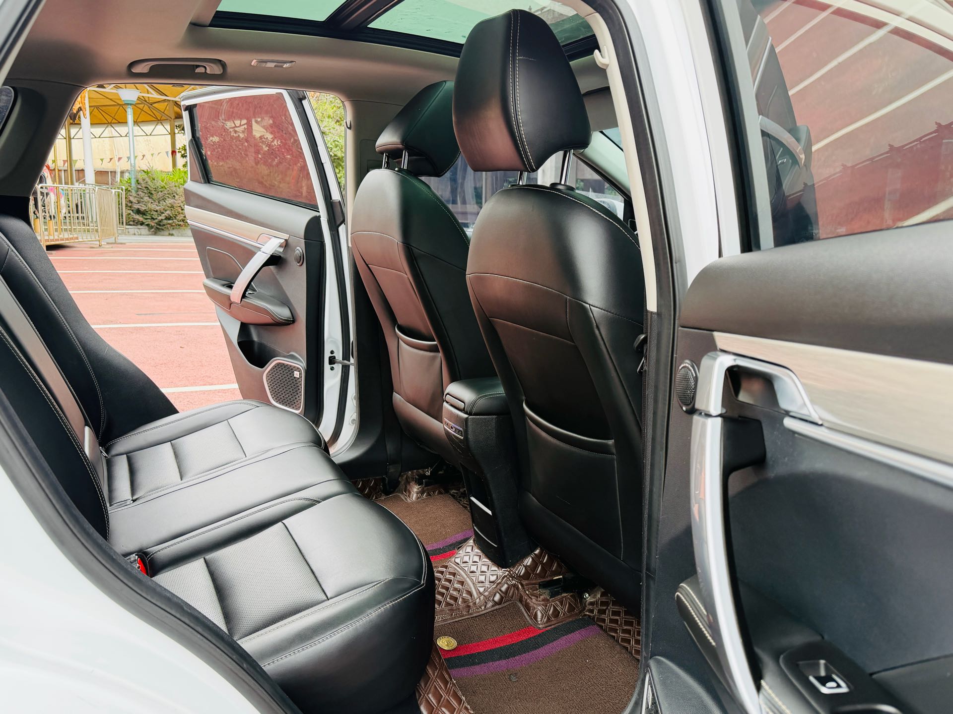 GEELY Coolray 2019 #4 GEELY Coolray 2019 immagine di auto #4