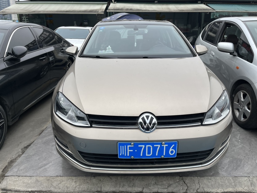Volkswagen Golf 2015 car image #3
