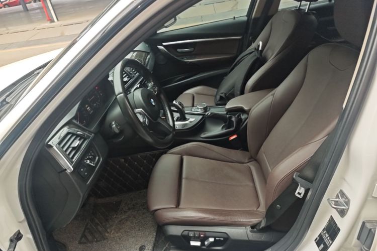 BMW 3 Series 2018 #15 BMW 3 Series 2018 car image #15