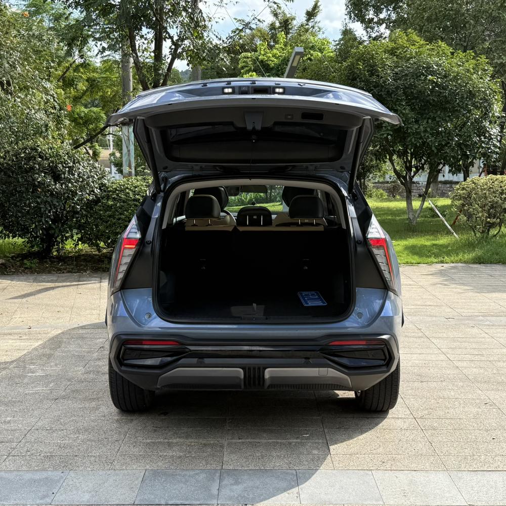 GEELY Boyue L 2023 car image #5