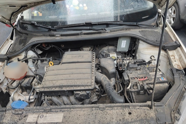 Volkswagen Santana 2017 car image #22