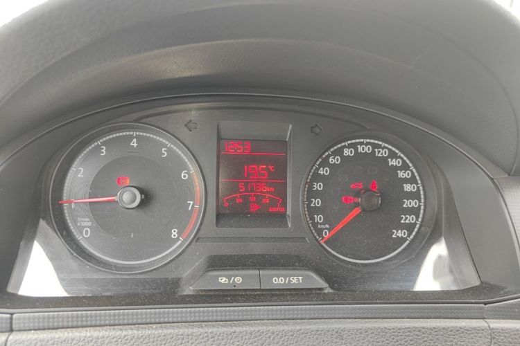 Volkswagen Santana 2021 car image #12