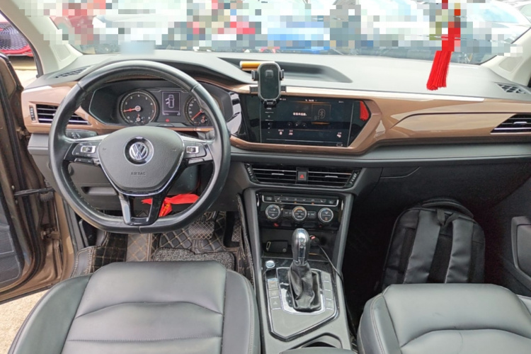 Volkswagen Tharu 2019 #11 Volkswagen Tharu 2019 car image #11