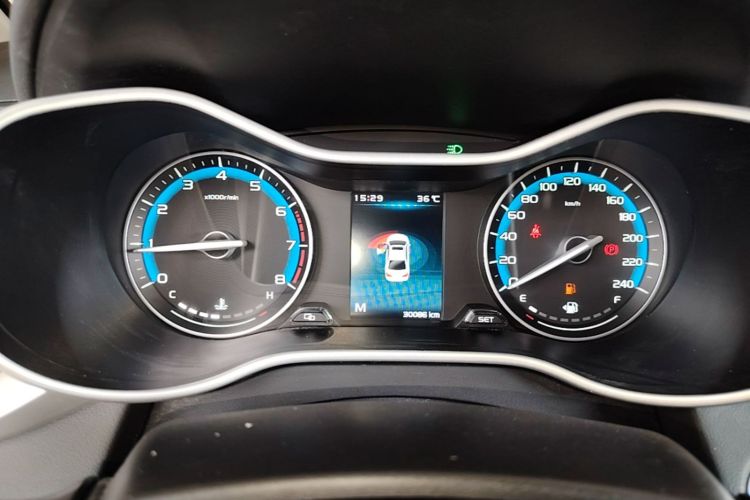 GEELY Emgrand 2020 car image #12