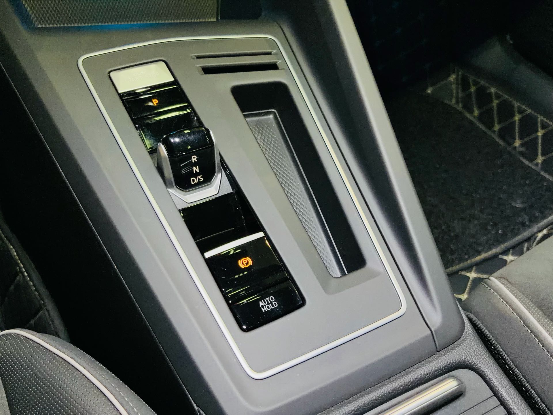 2021 immagine di auto #8