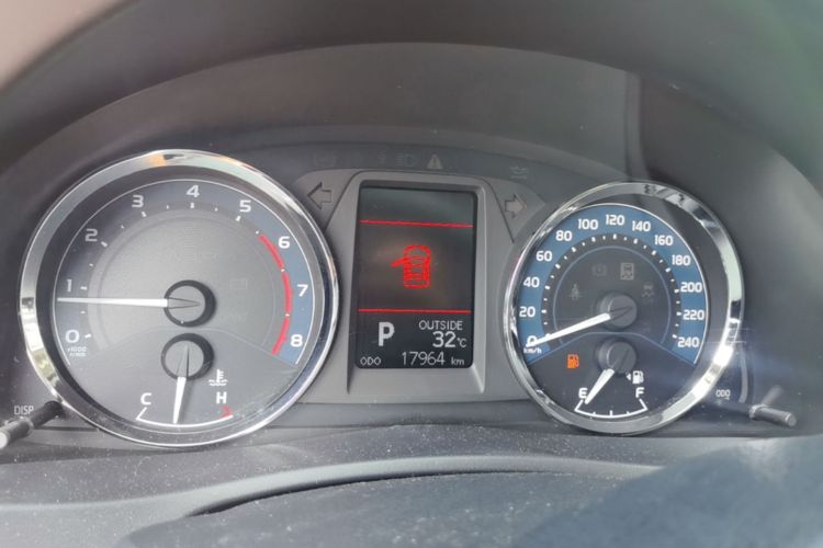 Toyota Corolla 2018 #13 Toyota Corolla 2018 car image #13
