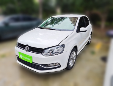 Volkswagen Polo 2015 Volkswagen Polo 2015 car image