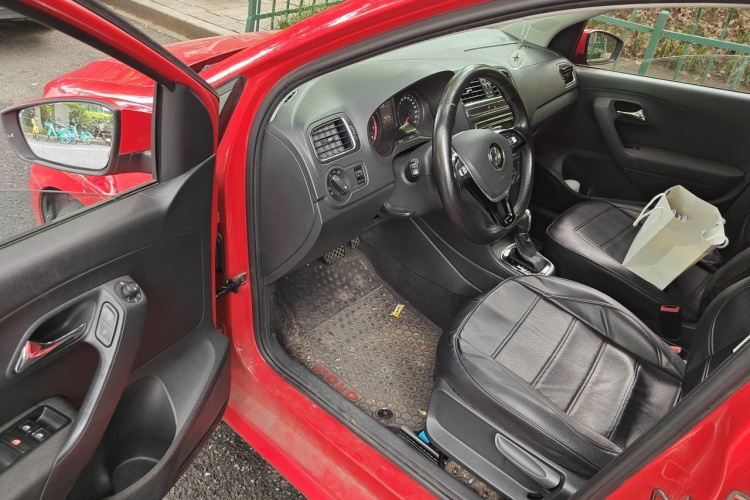 Volkswagen Polo 2017 #9 Volkswagen Polo 2017 car image #9