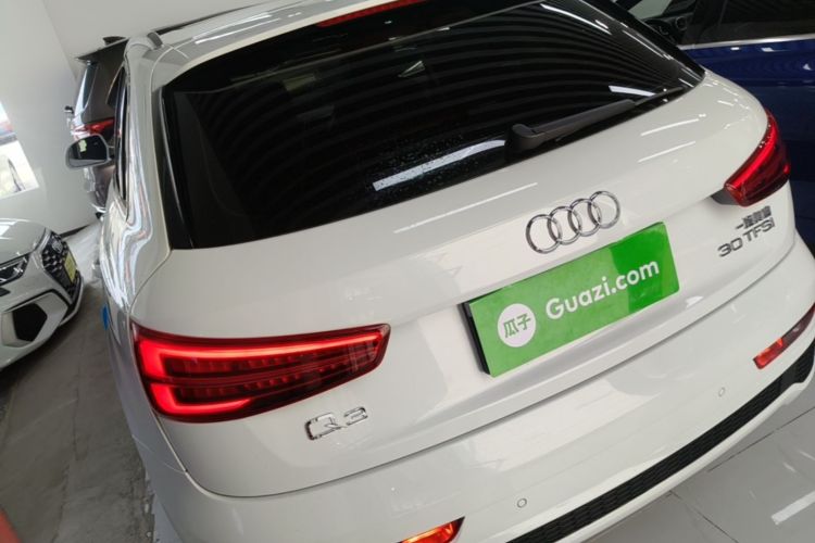 Audi Q3 2019 #7 Audi Q3 2019 car image #7