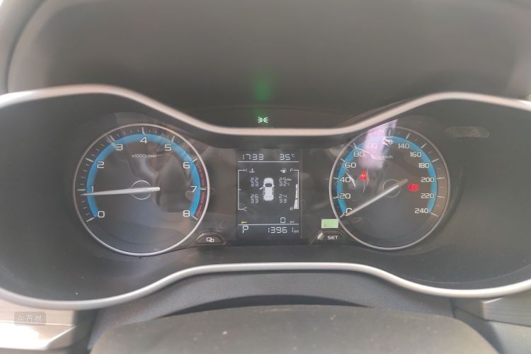 GEELY Emgrand 2021 car image #13
