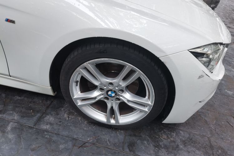 BMW 3 Series 2017 car image #9